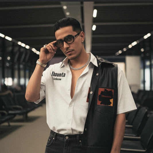 Jhaunta's Oversized Boxy Unisex Shirt - Apparel - Front Picture Ange